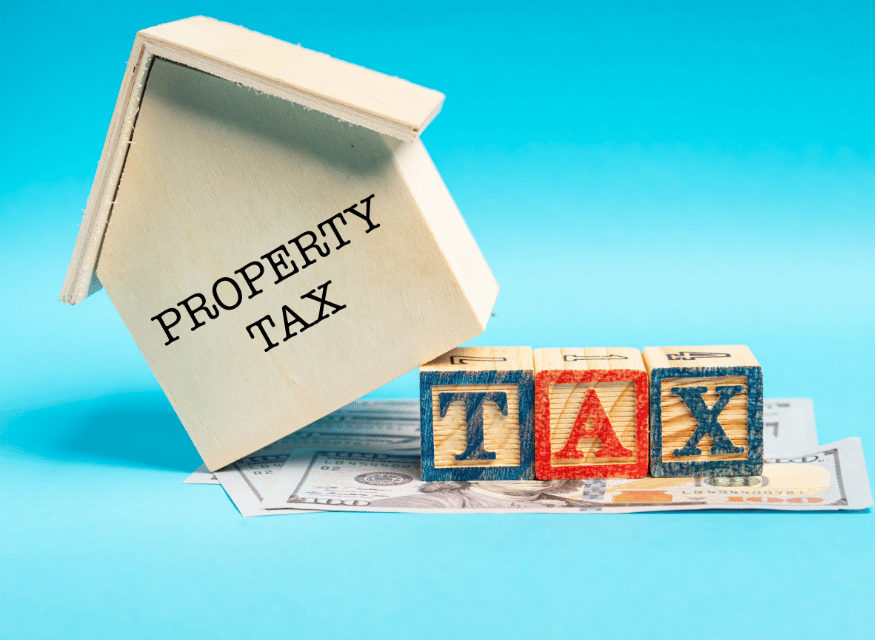 average u.s. single family tax bill hit $4,427 in 2025 (+3%). arizona remains low at 0.43% effective rate. check homestead style programs, senior freezes & veteran exemptions in yavapai county.